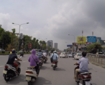 ハノイからタムコックへバイク移動②ベトナムの交通事情
